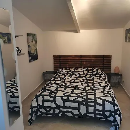 Holiday home D'hotes Dans - Les Maures - D'artiste 