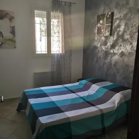 Hébergement de vacances Location 66m2 - Les Maures - 4 Personnes